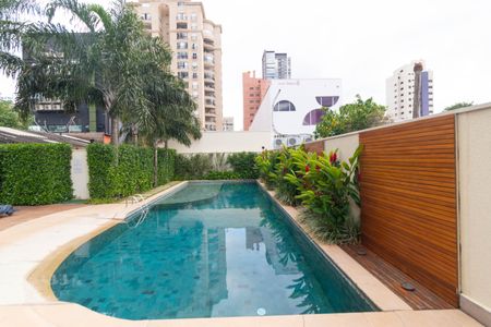 Apartamento à venda com 213m², 3 quartos e 4 vagasÁrea comum - Piscina