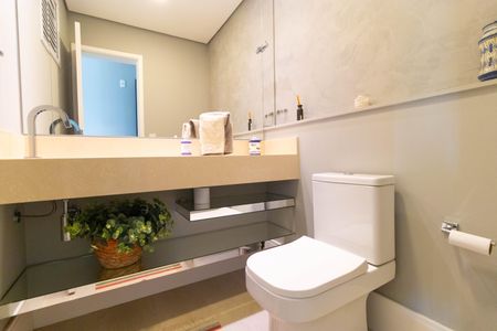 Apartamento à venda com 213m², 3 quartos e 4 vagasLavabo