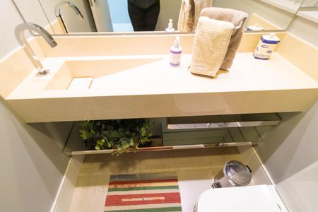 Apartamento à venda com 213m², 3 quartos e 4 vagasLavabo