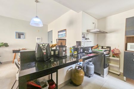 Apartamento para alugar com 75m², 3 quartos e 2 vagasCozinha
