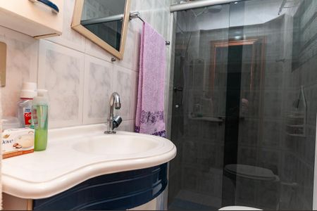 Casa à venda com 279m², 3 quartos e sem vaga Casa à venda com 279m², 3 quartos e sem vagaBanheiro Suíte