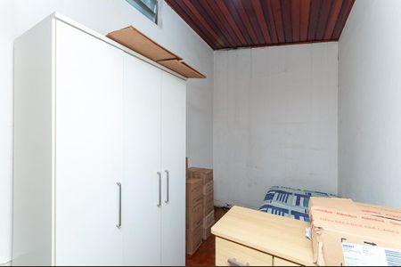 Casa à venda com 279m², 3 quartos e sem vaga Casa à venda com 279m², 3 quartos e sem vagaQuarto 2