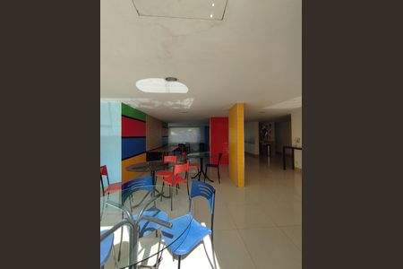 Apartamento para alugar com 51m², 2 quartos e 1 vaga Apartamento para alugar com 51m², 2 quartos e 1 vagaÁrea comum - Salão de festas infantil