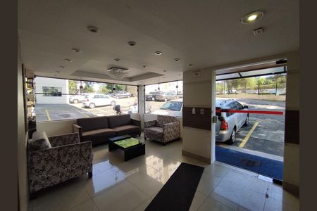 Apartamento para alugar com 51m², 2 quartos e 1 vaga Apartamento para alugar com 51m², 2 quartos e 1 vagaHall de entrada