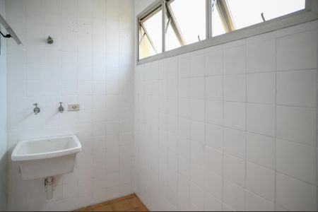 Apartamento à venda com 55m², 2 quartos e 1 vaga Apartamento à venda com 55m², 2 quartos e 1 vagaÁrea de Serviço