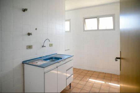 Cozinha de apartamento à venda com 2 quartos, 55m² em Vila Marte, São Paulo