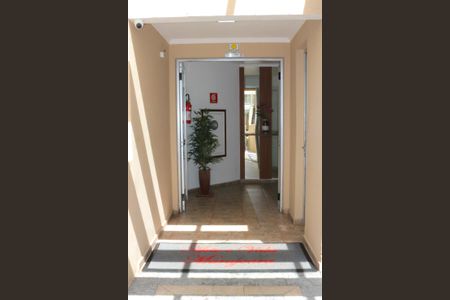 Apartamento para alugar com 50m², 2 quartos e 1 vagaHall de entrada do bloco