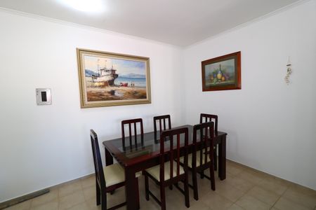 Apartamento para alugar com 90m², 2 quartos e 1 vagaSala