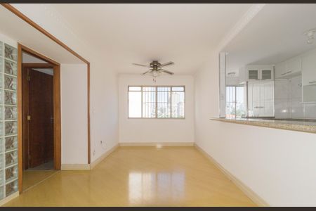 Apartamento à venda com 50m², 2 quartos e 1 vaga Apartamento à venda com 50m², 2 quartos e 1 vagaSala