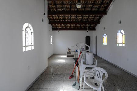 Casa para alugar com 395m², 3 quartos e 5 vagasSalão