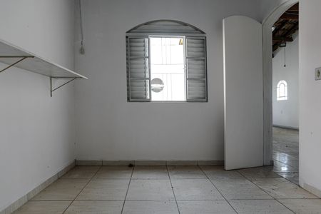 Casa para alugar com 395m², 3 quartos e 5 vagasQuarto - Salão
