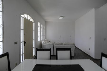 Casa para alugar com 395m², 3 quartos e 5 vagasSala de Jantar