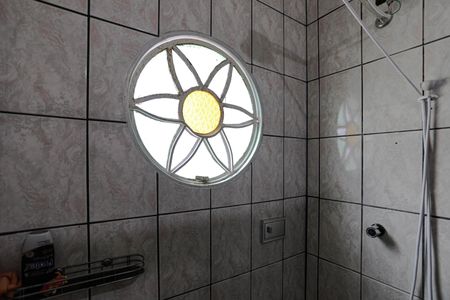 Casa para alugar com 395m², 3 quartos e 5 vagasBanheiro