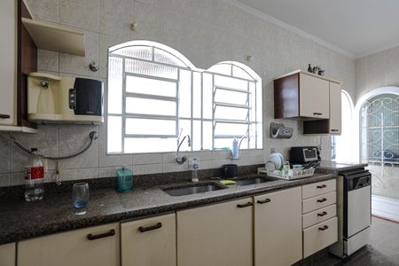 Casa para alugar com 395m², 3 quartos e 5 vagasCozinha