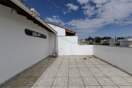 Casa para alugar com 395m², 3 quartos e 5 vagasVaranda