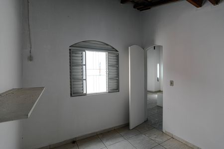 Casa para alugar com 395m², 3 quartos e 5 vagasQuarto - Salão