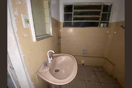 Apartamento à venda com 125m², 3 quartos e sem vagaBanheiro