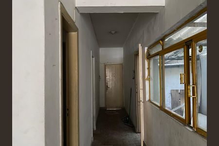 Apartamento à venda com 125m², 3 quartos e sem vagaCorredor e Entrada