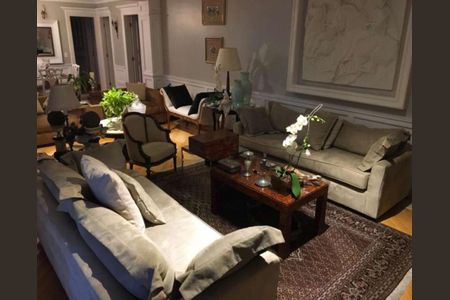 Apartamento à venda com 165m², 3 quartos e 3 vagas Apartamento à venda com 165m², 3 quartos e 3 vagasFoto 02