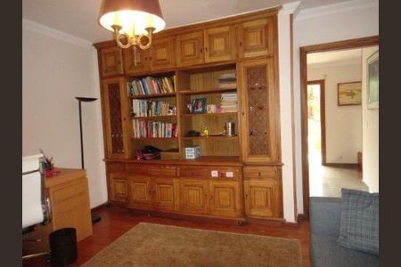 Casa à venda com 727m², 4 quartos e 8 vagas Casa à venda com 727m², 4 quartos e 8 vagasFoto 23