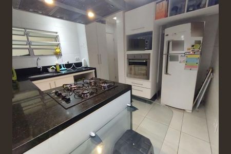 Apartamento à venda com 63m², 1 quarto e sem vaga