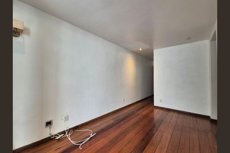 Apartamento para alugar com 79m², 3 quartos e 1 vaga Apartamento para alugar com 79m², 3 quartos e 1 vagaSala