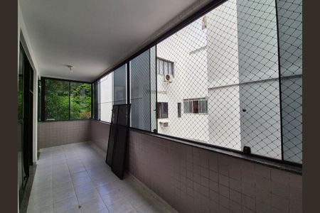 Apartamento para alugar com 79m², 3 quartos e 1 vaga Apartamento para alugar com 79m², 3 quartos e 1 vagaVaranda
