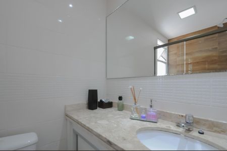 Apartamento à venda com 153m², 4 quartos e 2 vagasBanheiro Social