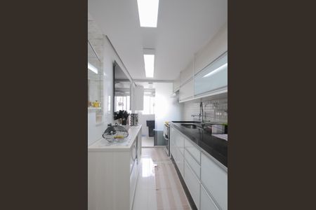 Apartamento à venda com 153m², 4 quartos e 2 vagasCozinha