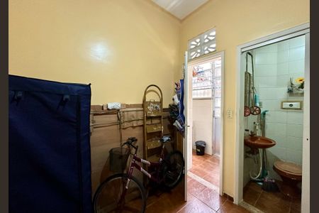 Apartamento à venda com 83m², 2 quartos e 1 vaga Apartamento à venda com 83m², 2 quartos e 1 vagaQuarto de Serviço