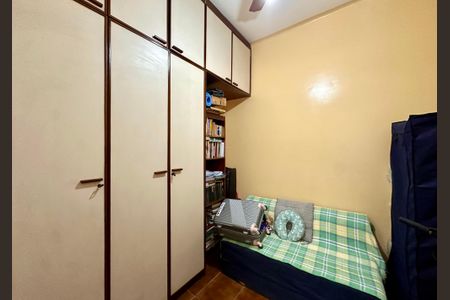 Apartamento à venda com 83m², 2 quartos e 1 vaga Apartamento à venda com 83m², 2 quartos e 1 vagaQuarto de Serviço