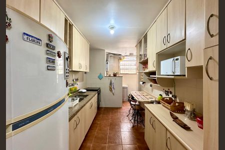 Apartamento à venda com 83m², 2 quartos e 1 vaga Apartamento à venda com 83m², 2 quartos e 1 vagaCozinha