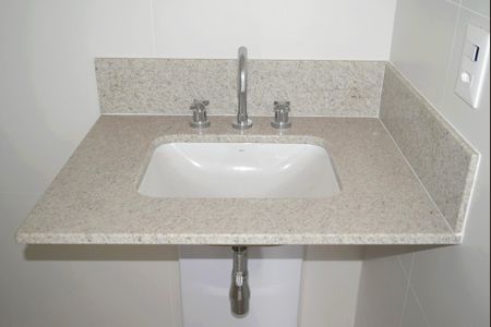 Apartamento à venda com 37m², 1 quarto e 1 vagaBanheiro