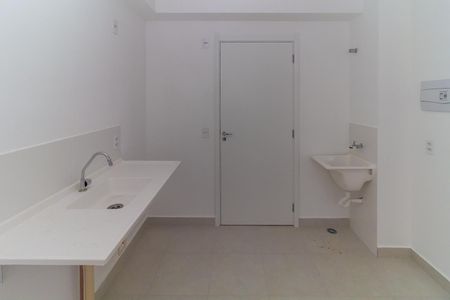 Apartamento à venda com 33m², 2 quartos e sem vaga Apartamento à venda com 33m², 2 quartos e sem vagaCozinha