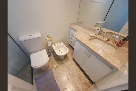 Apartamento à venda com 285m², 4 quartos e 4 vagasFoto 01