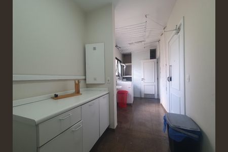 Apartamento à venda com 285m², 4 quartos e 4 vagasFoto 01