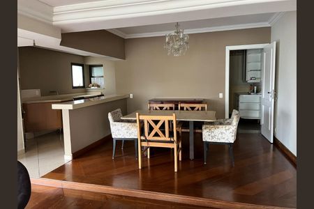 Apartamento à venda com 285m², 4 quartos e 4 vagasFoto 01