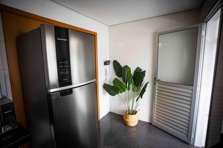 Apartamento à venda com 78m², 2 quartos e 2 vagas Apartamento à venda com 78m², 2 quartos e 2 vagasCozinha