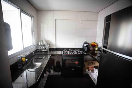 Apartamento à venda com 78m², 2 quartos e 2 vagas Apartamento à venda com 78m², 2 quartos e 2 vagasCozinha