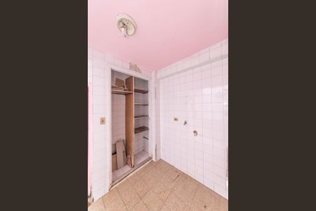 Casa à venda com 136m², 3 quartos e sem vagaÁrea de Serviço