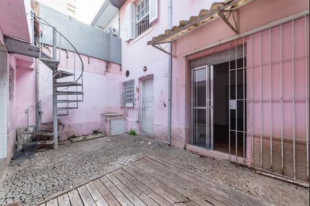 Casa à venda com 136m², 3 quartos e sem vagaQuintal