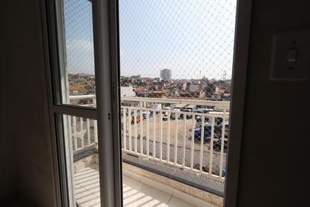 Varanda de apartamento para alugar com 2 quartos, 47m² em Vila Antonieta, São Paulo