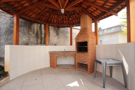 Apartamento para alugar com 47m², 2 quartos e 1 vagaÁrea comum - Churrasqueira