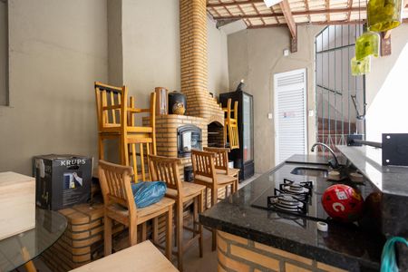 Apartamento à venda com 64m², 2 quartos e sem vaga Apartamento à venda com 64m², 2 quartos e sem vagaChurrasqueira