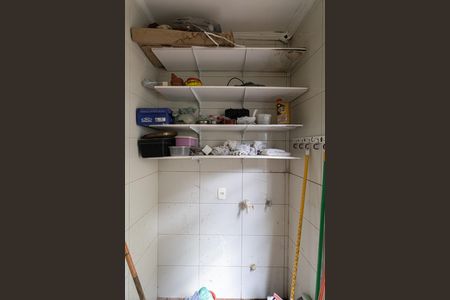 Casa à venda com 91m², 3 quartos e 2 vagasÁrea de Serviço