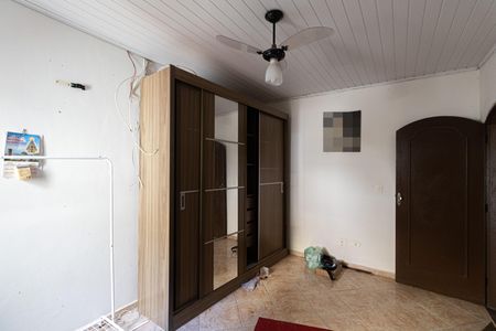 Casa à venda com 91m², 3 quartos e 2 vagasQuarto 2