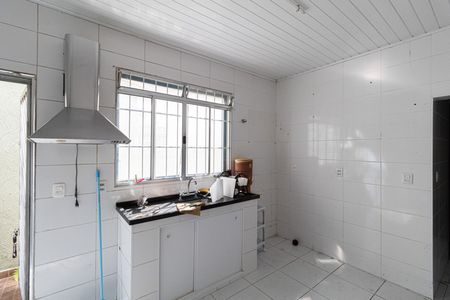 Casa à venda com 91m², 3 quartos e 2 vagasCozinha