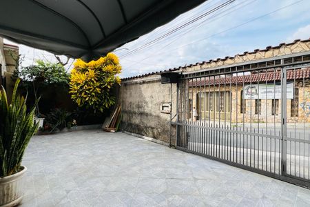 Casa para alugar com 228m², 4 quartos e 6 vagas Casa para alugar com 228m², 4 quartos e 6 vagasGaragem