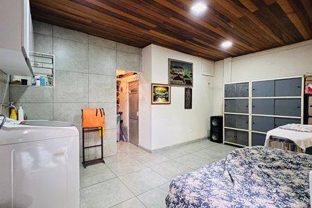 Casa para alugar com 228m², 4 quartos e 6 vagas Casa para alugar com 228m², 4 quartos e 6 vagasÁrea de Serviço