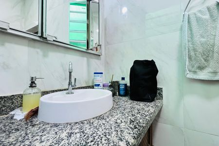 Casa para alugar com 228m², 4 quartos e 6 vagas Casa para alugar com 228m², 4 quartos e 6 vagasBanheiro